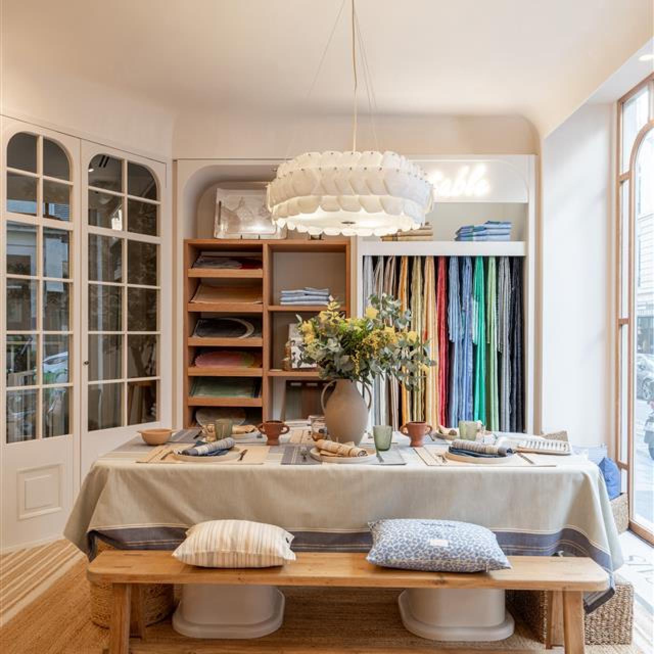 LE JACQUARD FRANCAIS 